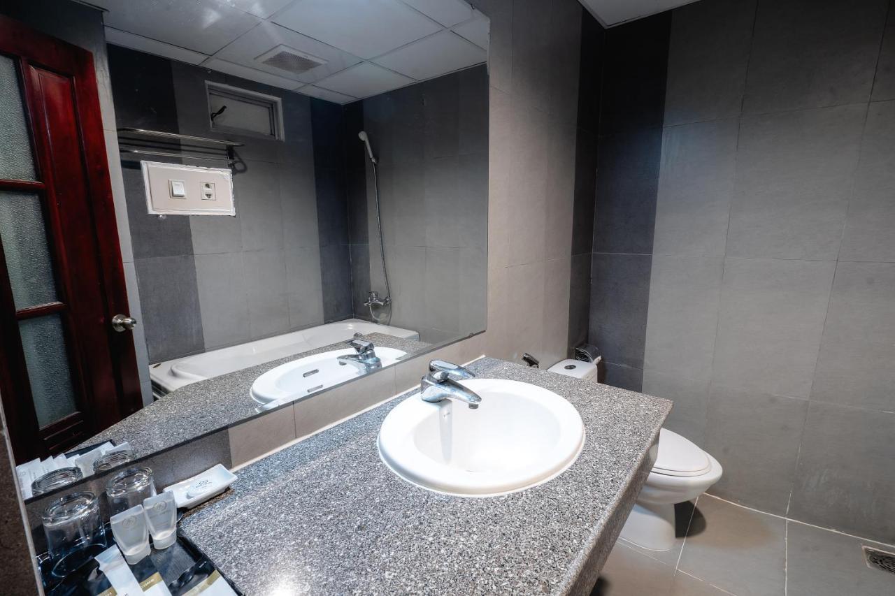 King Hotel Nha Trang Buitenkant foto