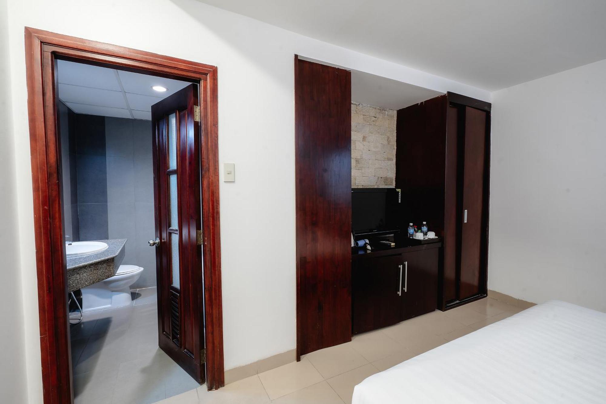King Hotel Nha Trang Buitenkant foto