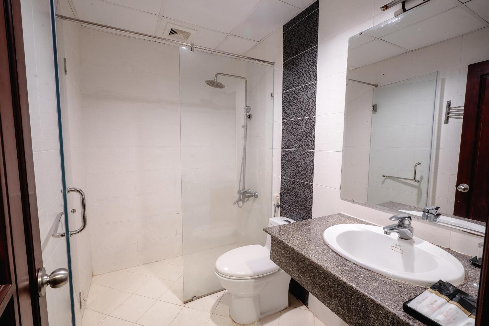 King Hotel Nha Trang Buitenkant foto